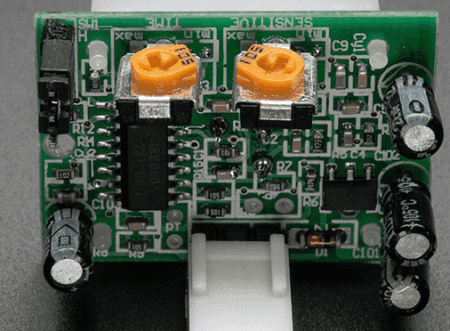 Raspberry Pi PIR Motion Sensor – Read and React with Python